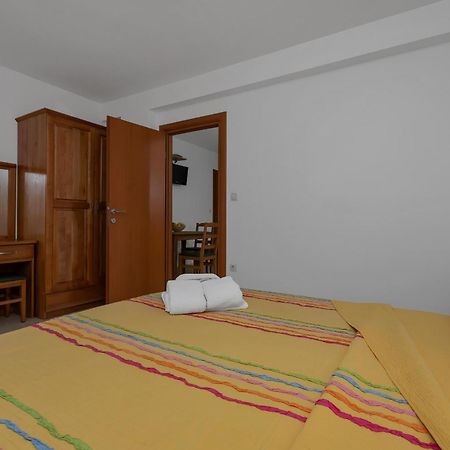 Villa Juric 2 Baška Voda Екстериор снимка