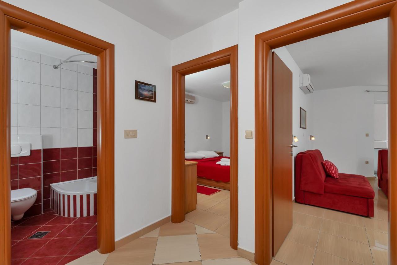 Villa Juric 2 Baška Voda Екстериор снимка