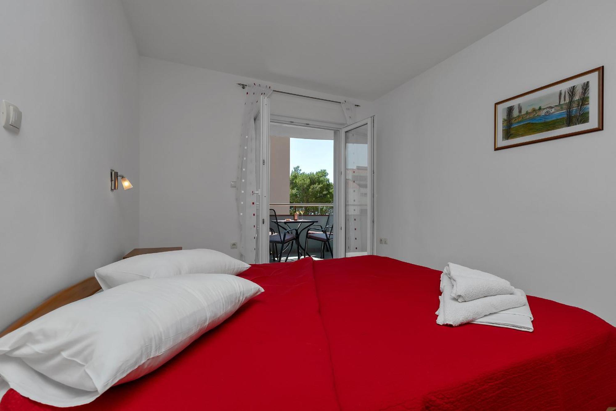 Villa Juric 2 Baška Voda Екстериор снимка