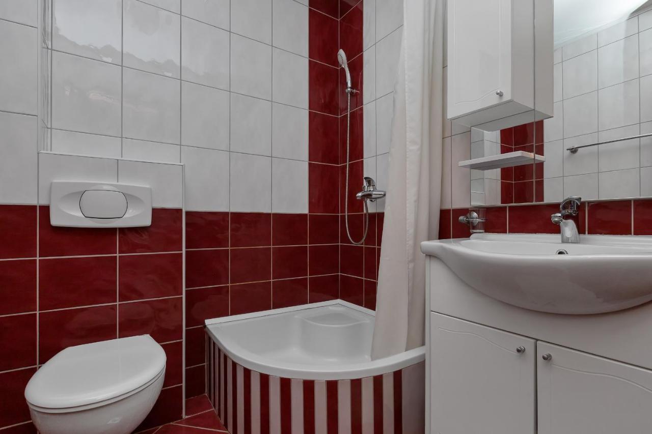 Villa Juric 2 Baška Voda Екстериор снимка
