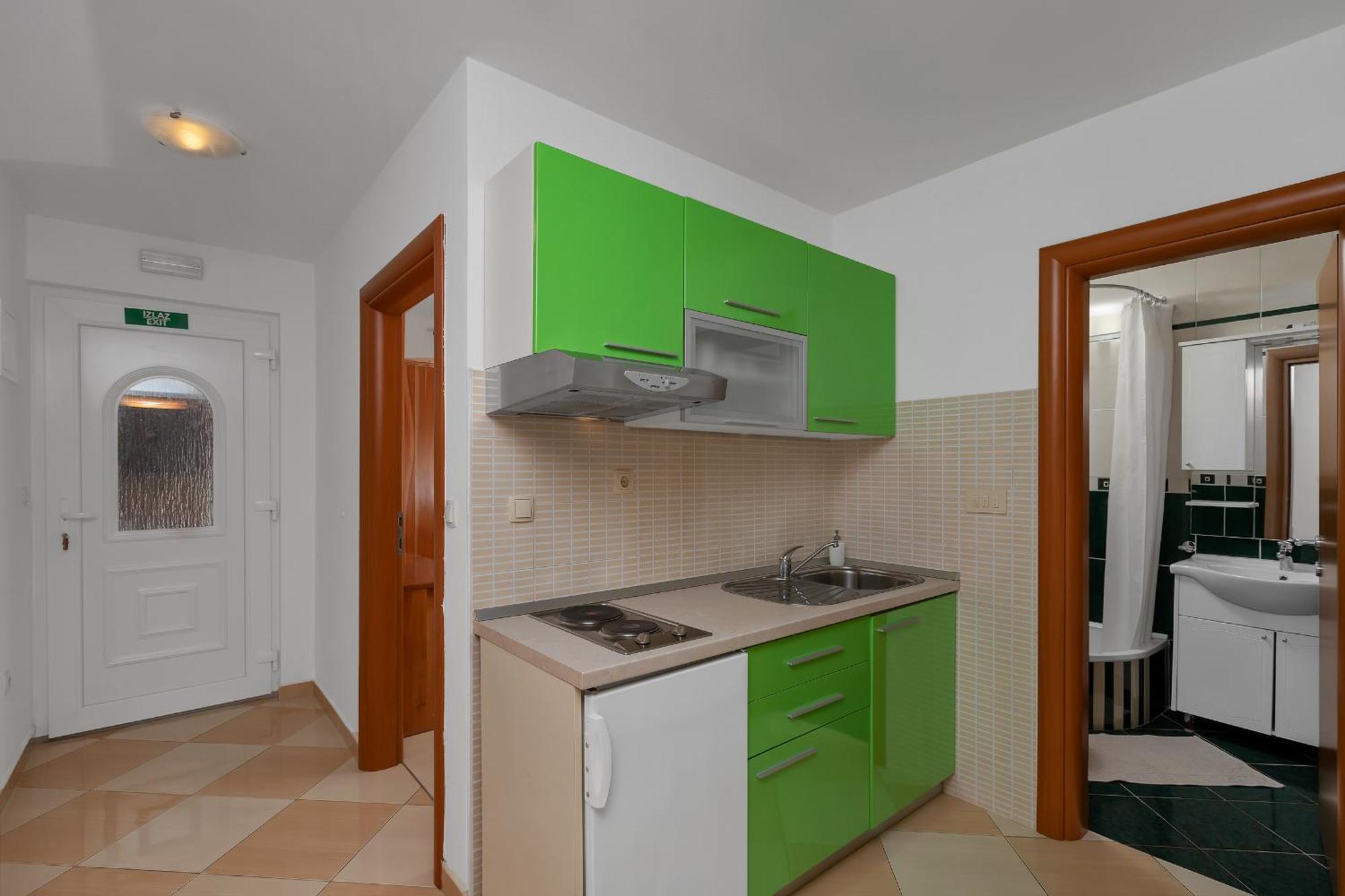 Villa Juric 2 Baška Voda Екстериор снимка