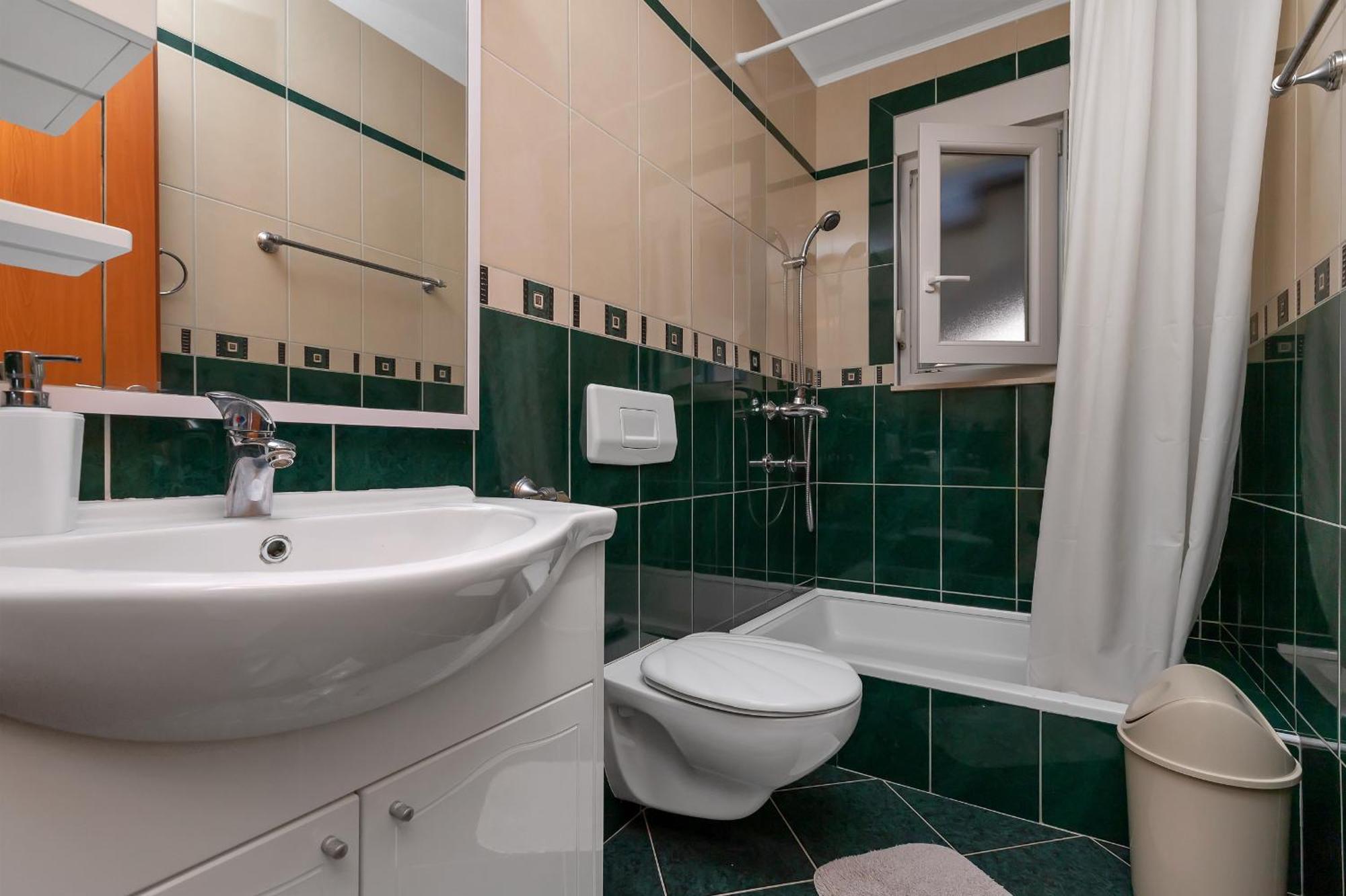 Villa Juric 2 Baška Voda Екстериор снимка